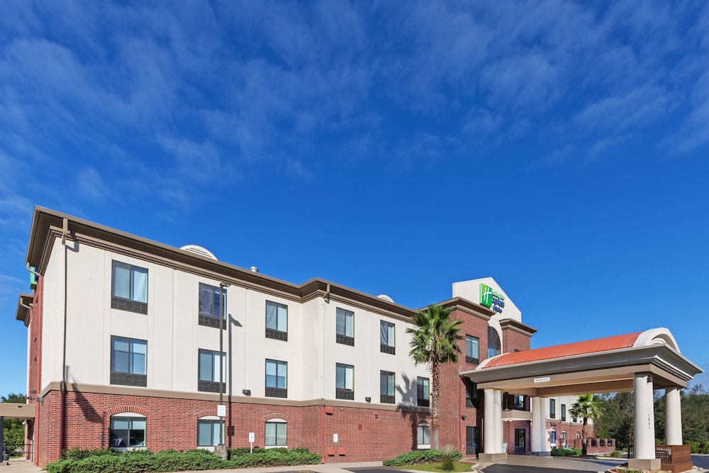 Holiday Inn Express Picayune Stennis Space Center by IHG - photo 38