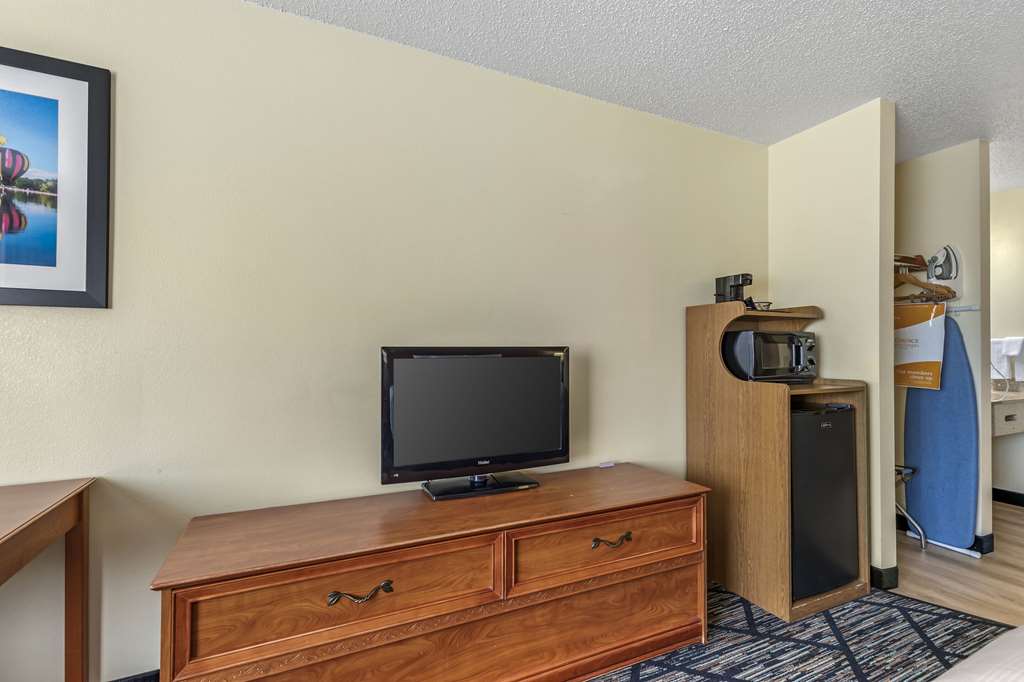 Quality Inn Indianola - photo 14