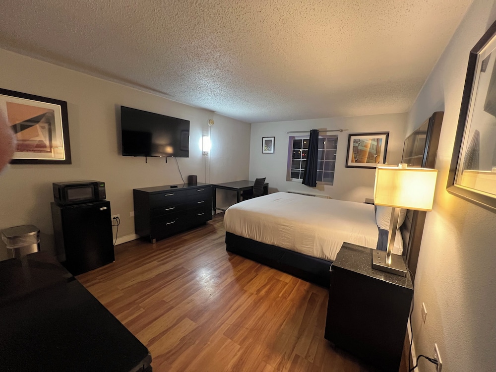 Boardwalk Suites Lafayette - photo 7