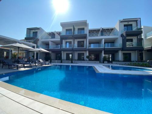 Evion Luxury Apartments — 4-Star Luxury Hotel in Nikiti, Greece