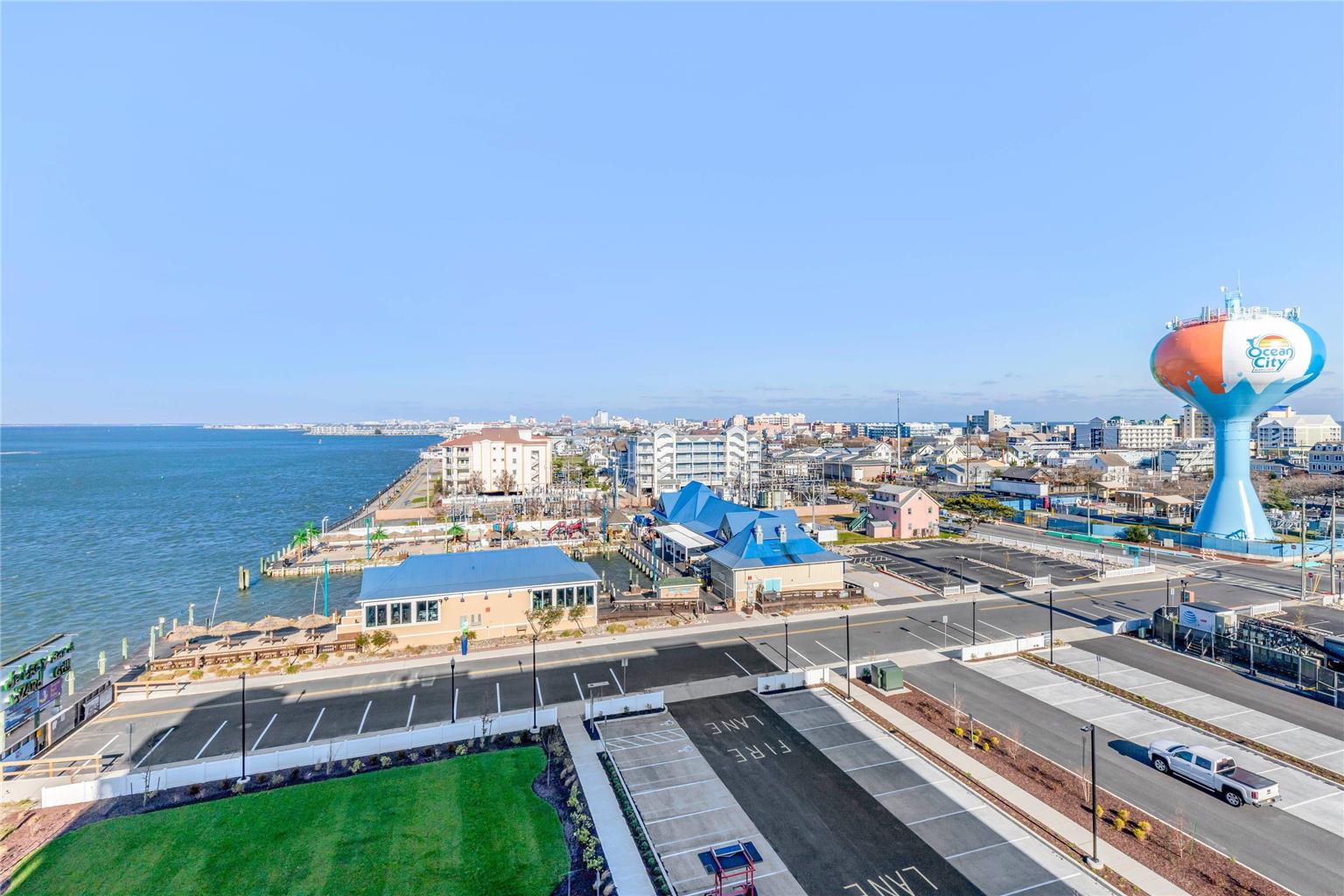 Cambria Hotel Ocean City Bayfront - photo 36