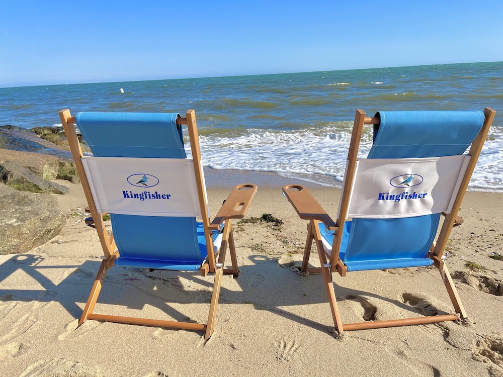 Kingfisher Oceanside in Dennis Port, United States