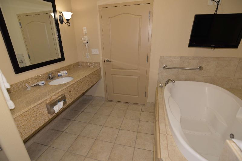 Best Western Oasis Inn - photo 19