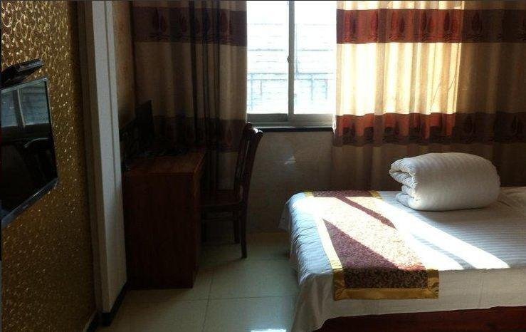 Shuntai Business Inn — Meishan