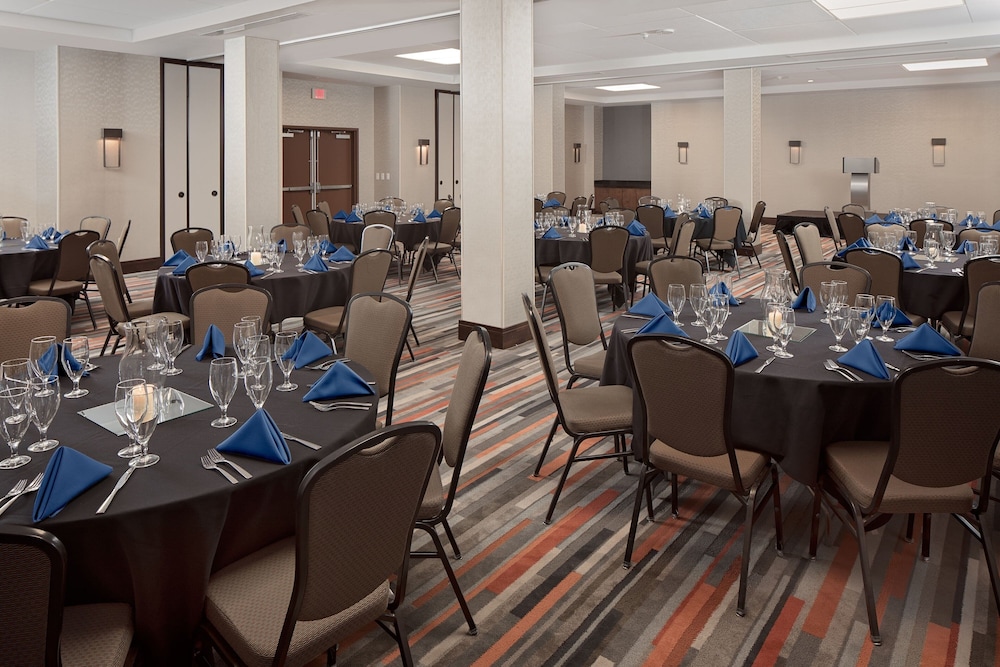 Nashville Airport Marriott - photo 26