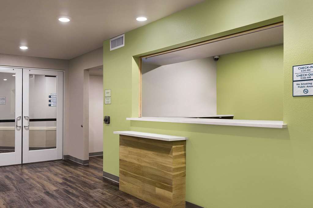 WoodSpring Suites Houston IAH Airport - photo 7