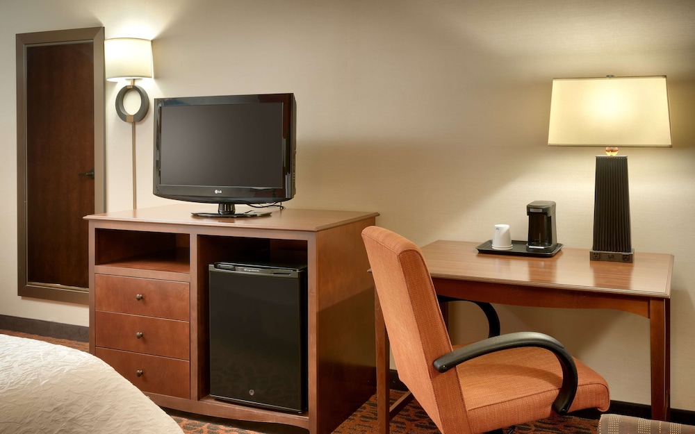 Hampton Inn Salt Lake City Sandy - photo 12