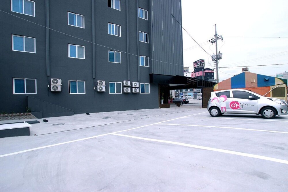 Yeosu Hakdong JA Self Check in Motel in Yeosu, South Korea