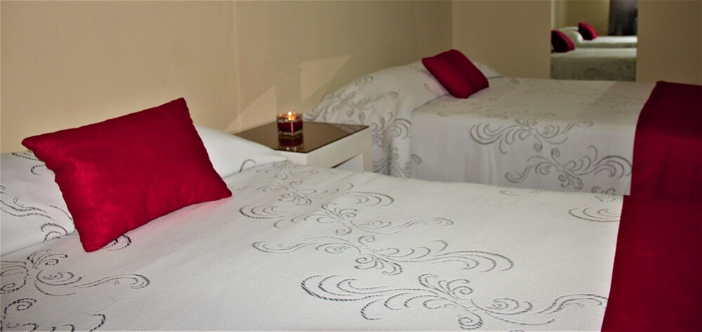 Micro Hotel Express - carbon neutral hotel in San Pedro Sula