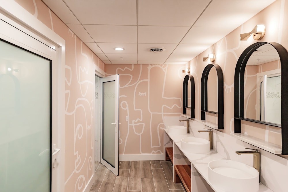 Kompose Boutique Hotel - photo 42