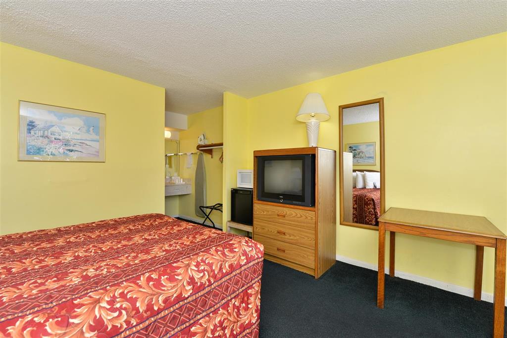 Americas Best Value Inn Satellite Beach Melbourne - photo 11