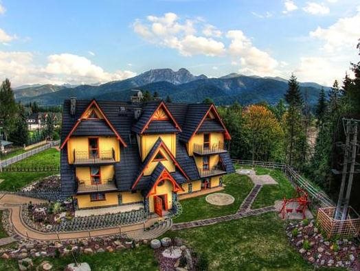 Apartamenty Convallis — 4-Star Luxury Hotel in Koscielisko, Poland