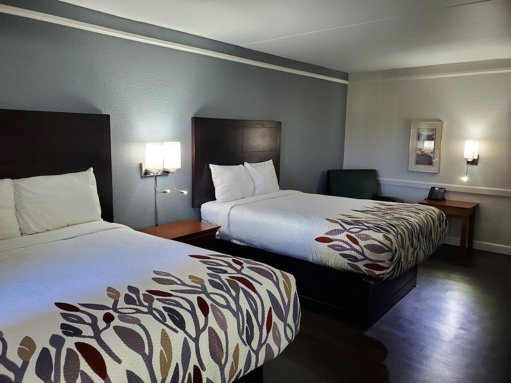 Relax Inn Little Rock - photo 24