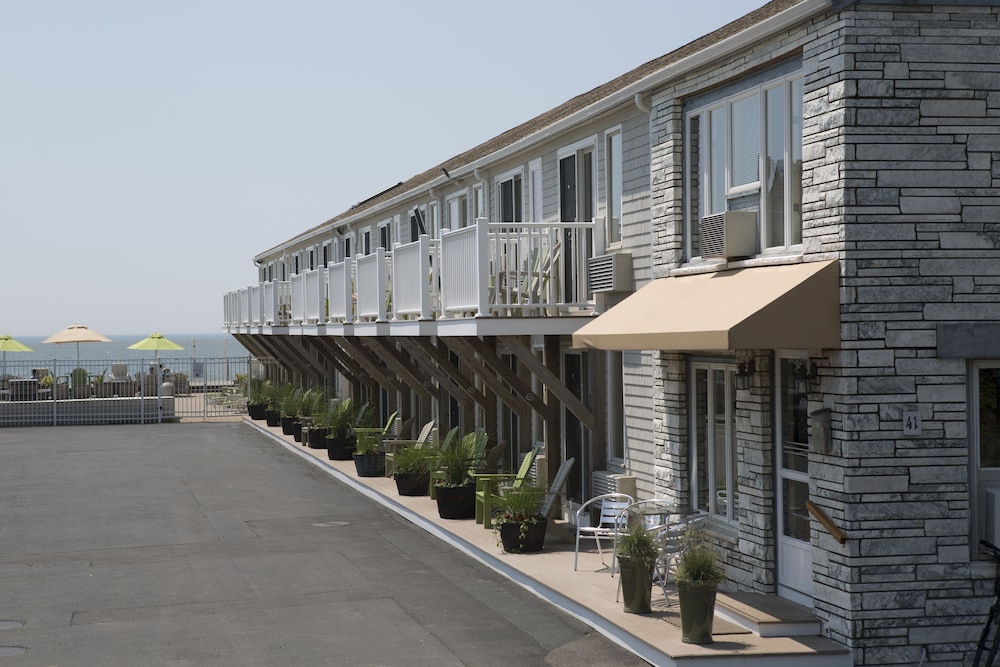 The Corsair & Cross Rip Oceanfront Resort - photo 36