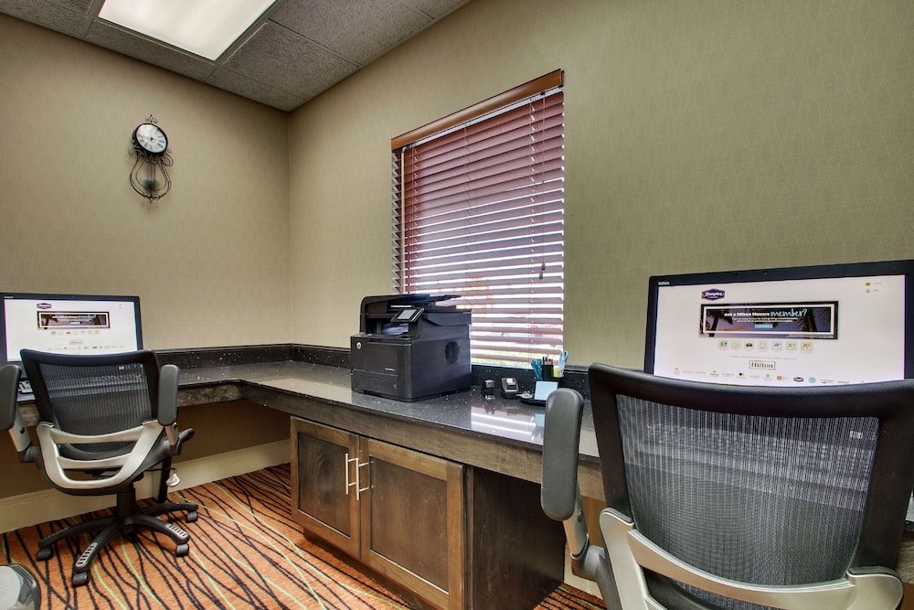 Hampton Inn Warner Robins - photo 48
