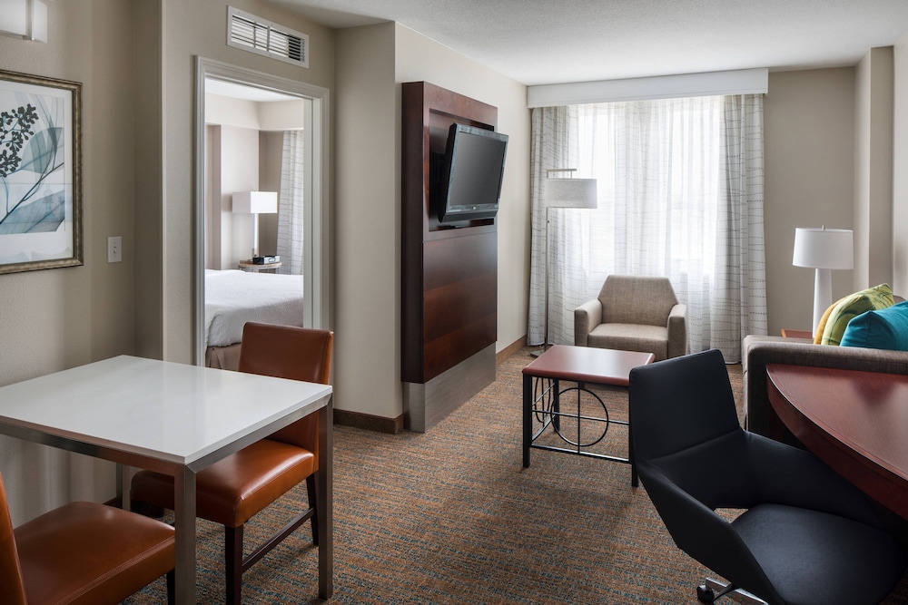 Residence Inn by Marriott Downtown Long Beach - photo 16