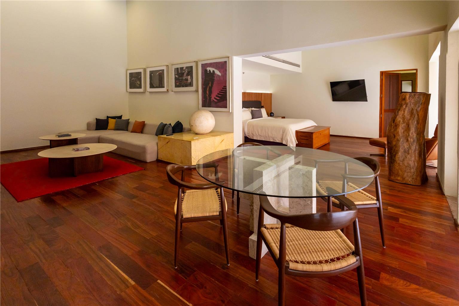 BMONTV ROOM