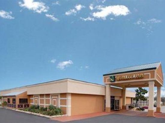 Quality Inn Ponca City - photo 3