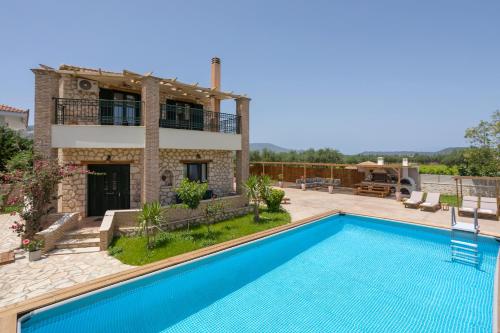Dandelion Stone House — 4-Star Luxury Hotel in Kalpaki, Greece