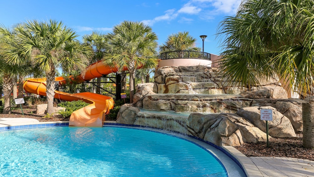 Elegant 7bed 5.5bath Pool Villa at Solterra Resort - photo 39