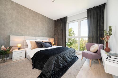 Kopcińskiego Residence Apartamenty z Parkingiem i Dwoma Łazienkami — 4-Star Luxury Hotel in Lodz, Poland