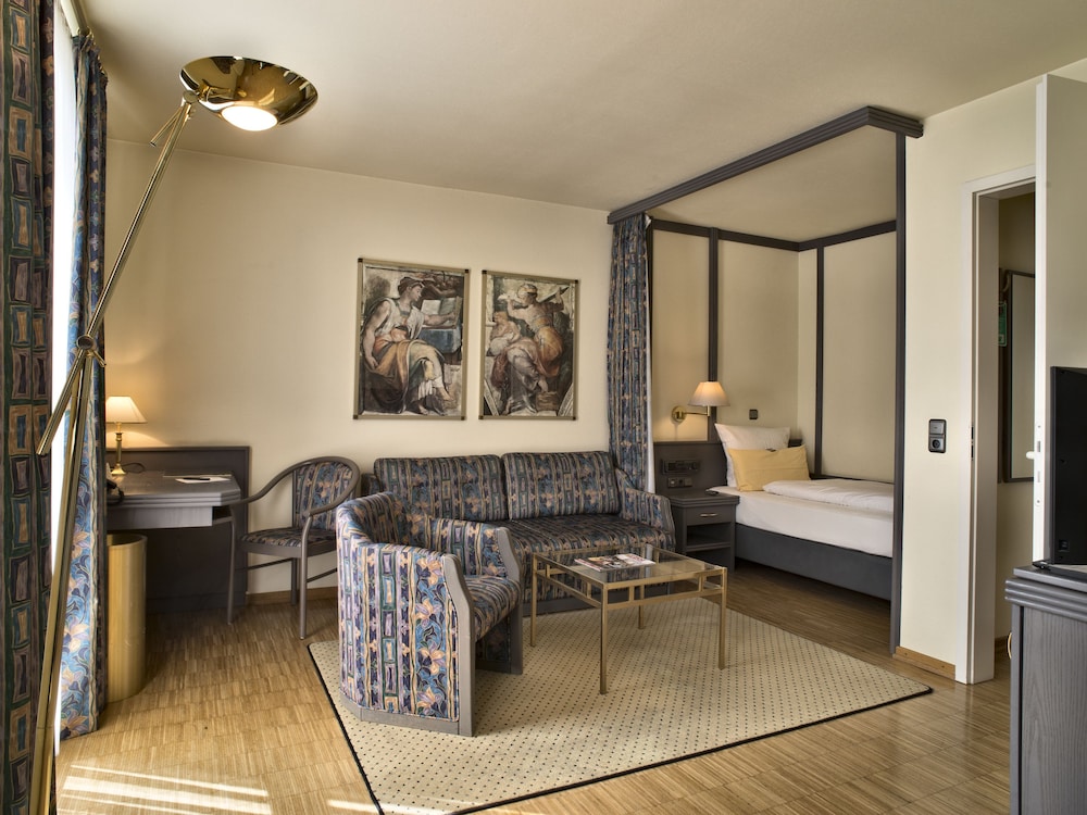 Posthaus Hotel Residenz — Kronberg — photo 4