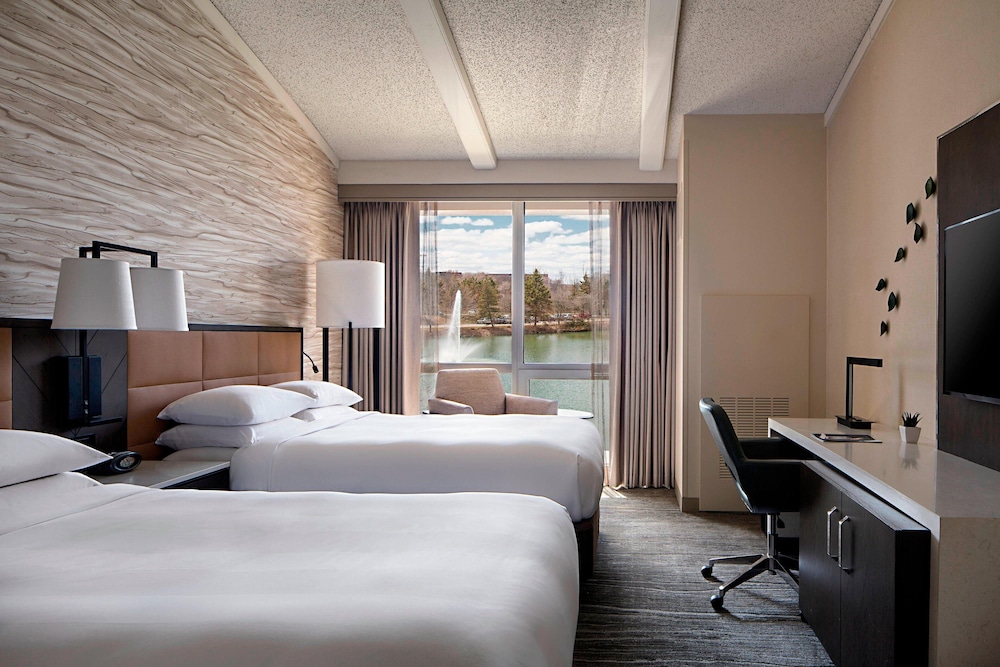 Lincolnshire Marriott Resort - photo 6