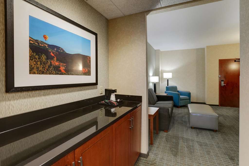 Drury Inn & Suites Phoenix Chandler Fashion Center - photo 25