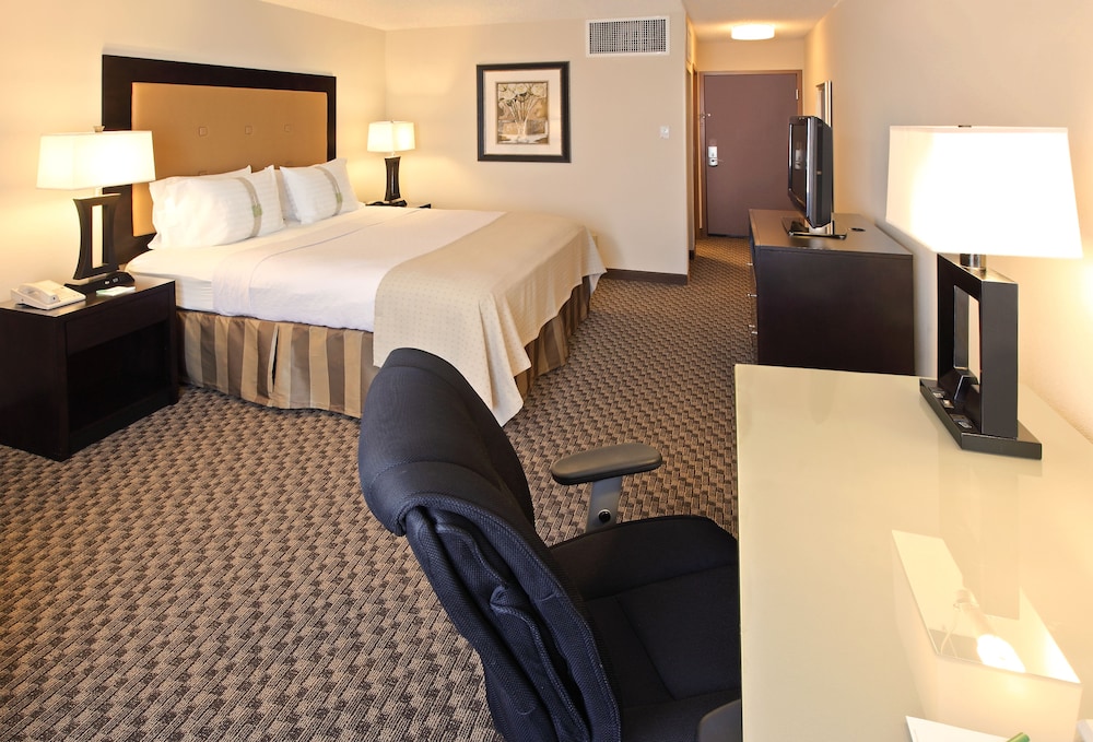 Wyndham Grand Executive Center Little Rock Airport - photo 6