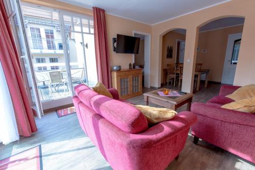 Villa Senta Apartment 5 — 4-Star Luxury Hotel in Ostseebad Kuehlungsborn, Germany