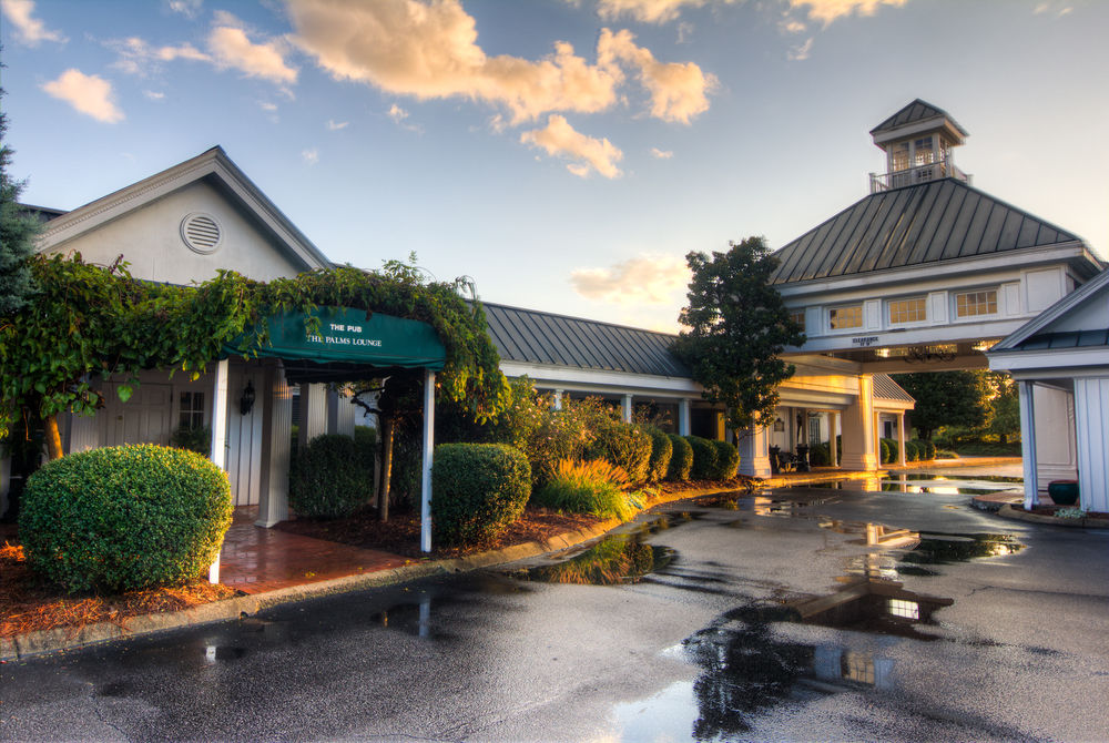 Phoenix Greenvilles Inn in Greenville, United States