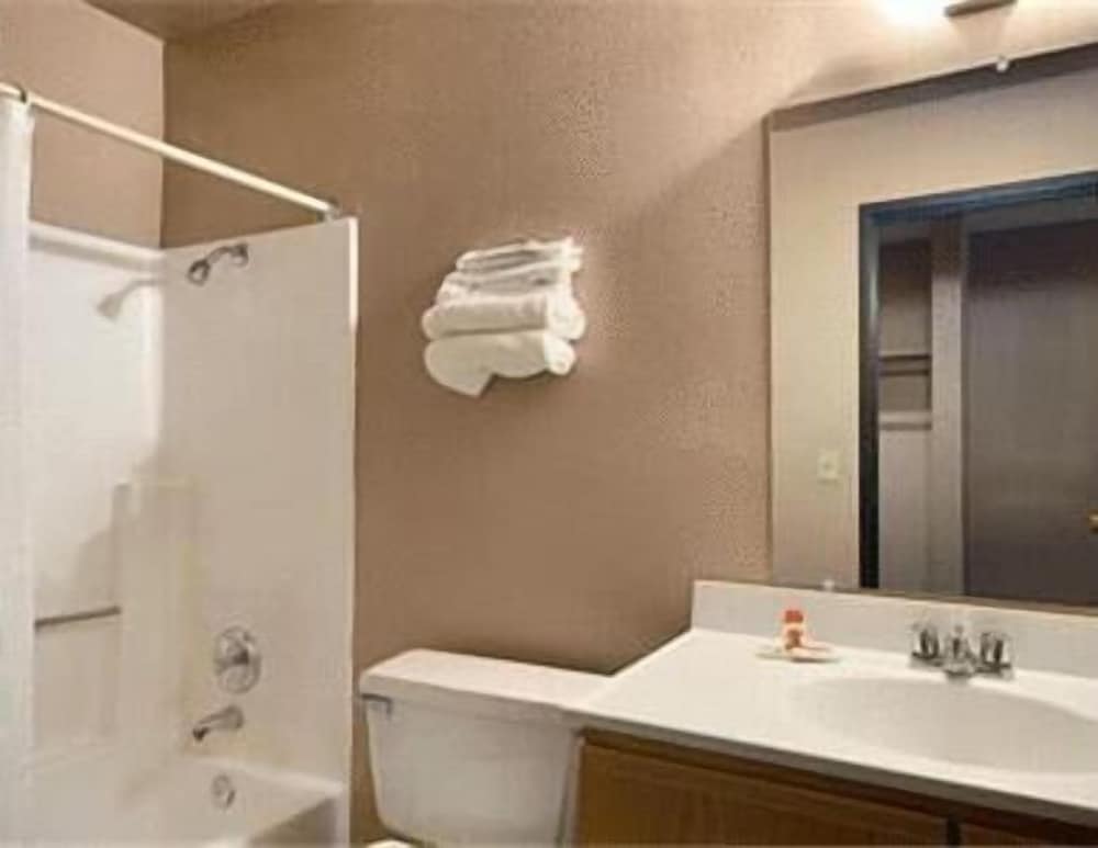 Longhorn Casino & Hotel - photo 18