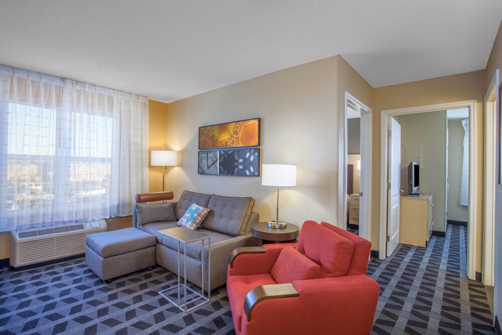 TownePlace Suites by Marriott Huntsville - photo 5