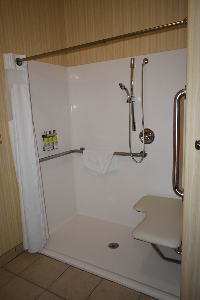 Holiday Inn Express & Suites Silt Rifle by IHG - photo 48