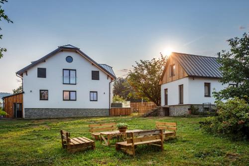 Wellness Apartmány Vila Republika — 4-Star Luxury Hotel in Velke Losiny, Czech Republic