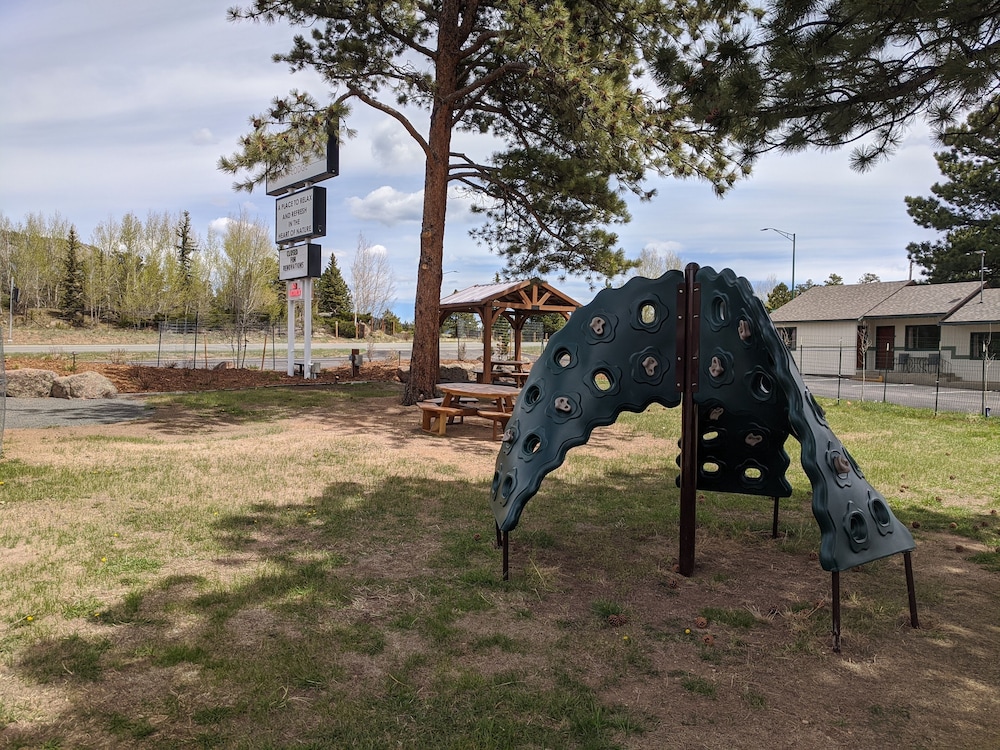 Estes Mountain Inn - photo 97