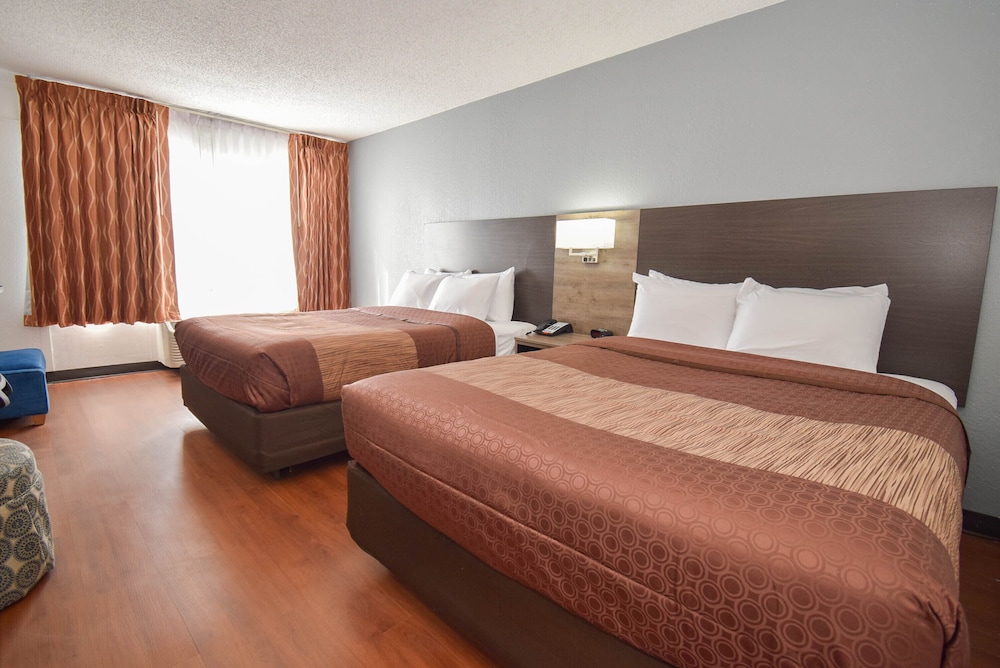 Quality Inn & Suites Sulphur Springs - photo 54