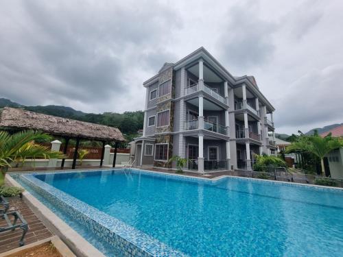 Phoenix Apartments — 4-Star Luxury Hotel in Victoria, Seychelles