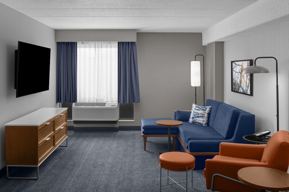 Courtyard by Marriott Pittsburgh University Center - photo 17