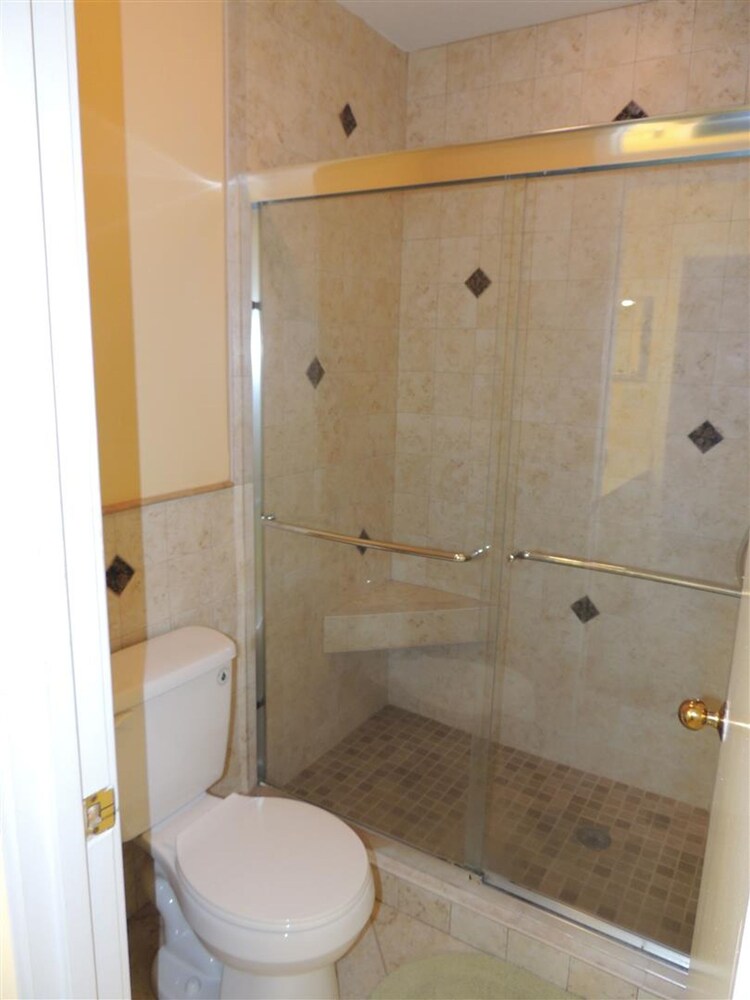 Kingston Residences Resort 1 and 2 Bedroom Villas - photo 26