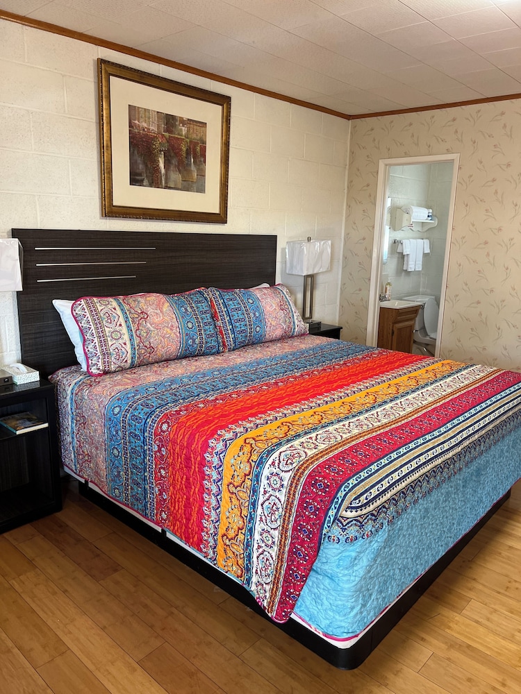 Starlight Motel - photo 11