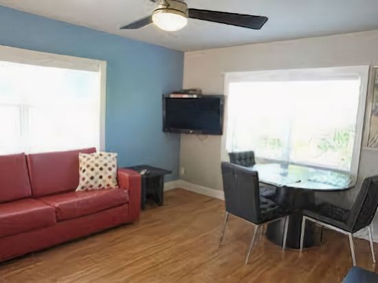 Hollywood Beach Inn - photo 8
