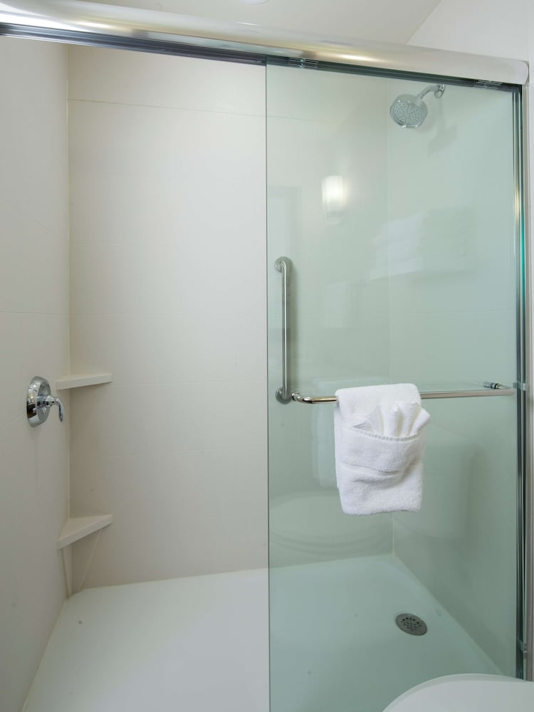 Hilton Garden Inn Longview - photo 30