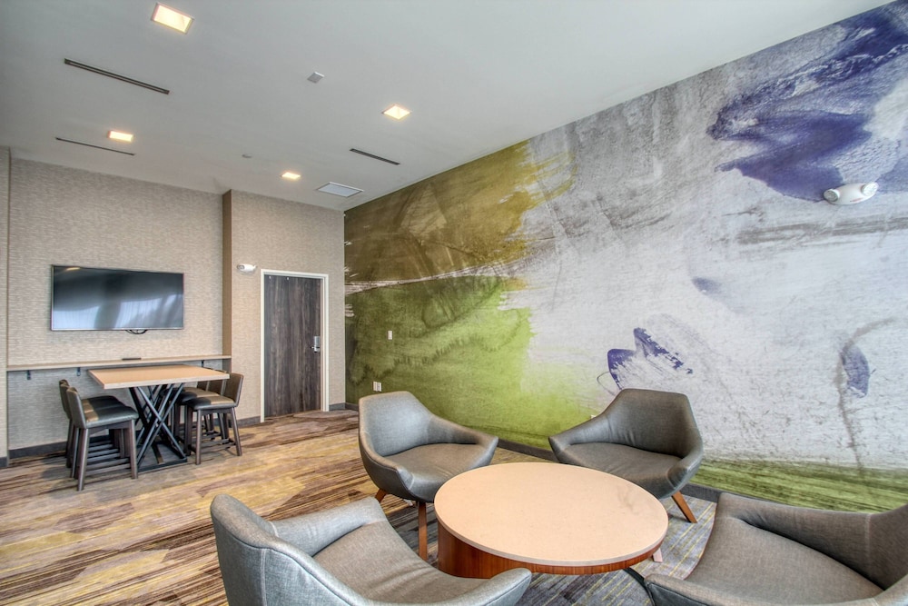 Courtyard by Marriott Fargo - photo 47