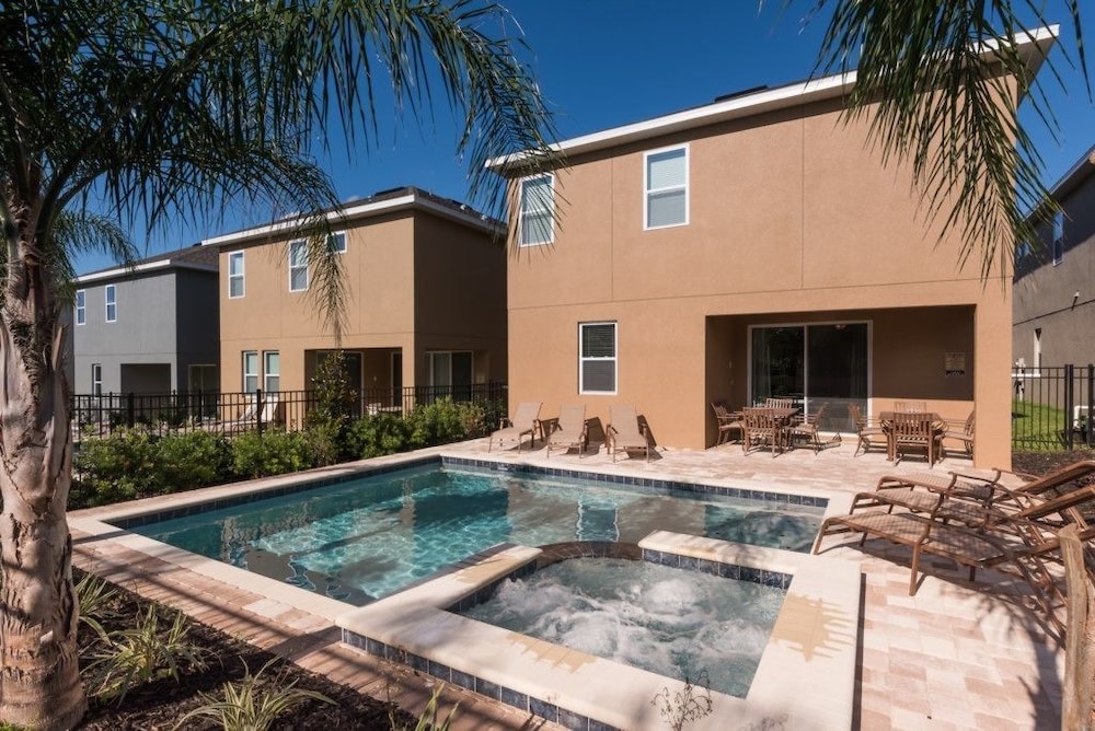 Je63369 The Encore Club Resort 8 Bed 7 Baths Resort Home - photo 23