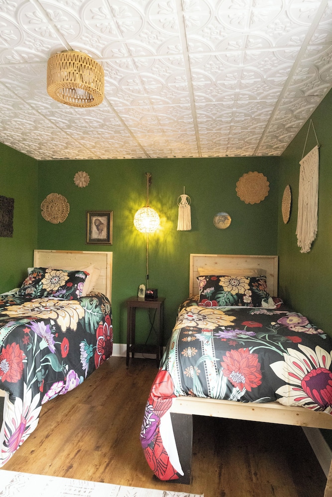 Monroe Street Suites - photo 35