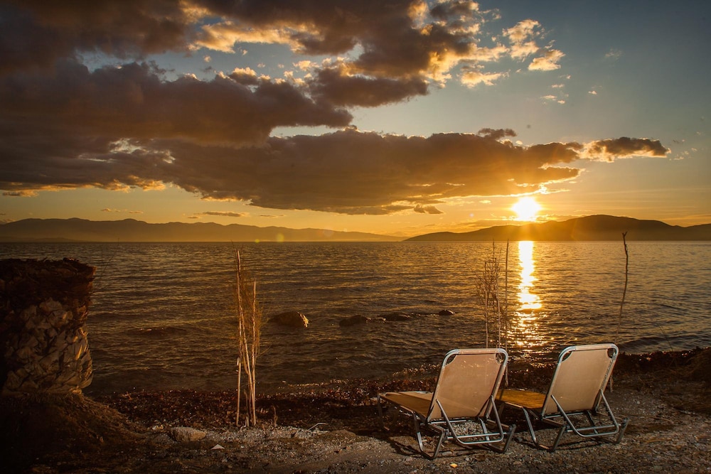 Karnagio Seafront in Agria - last minute hotel in Volos