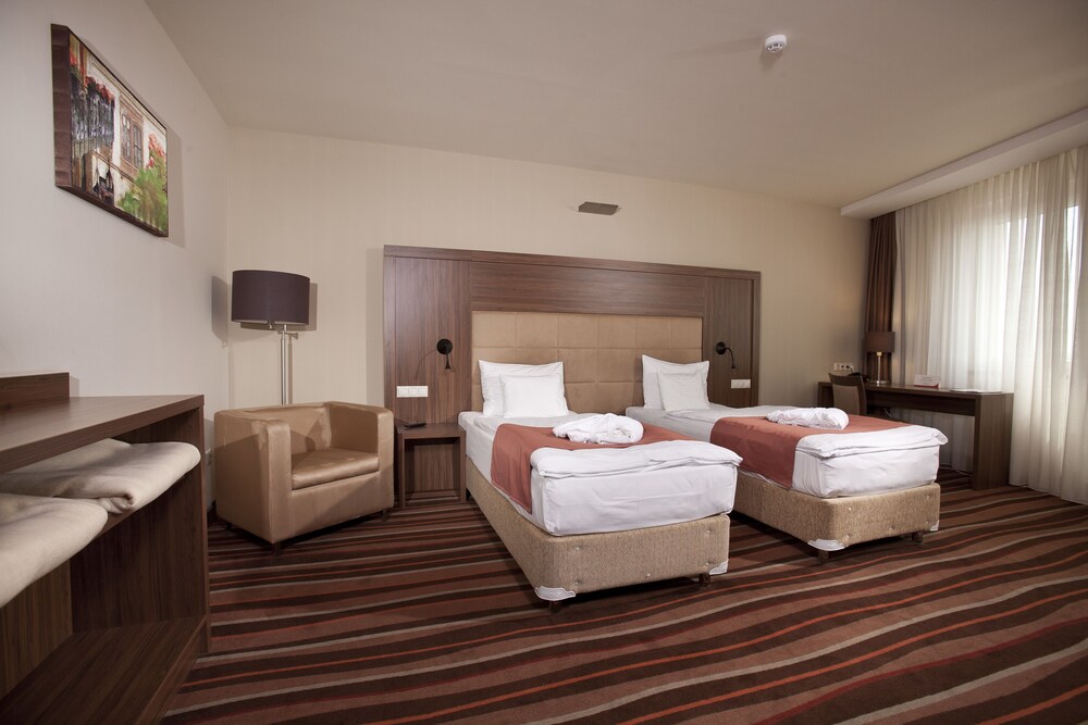 Hotel Makar Sport & Wellness — Pecs — photo 5
