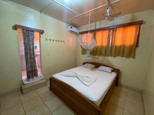 Hotel Levy’s — Bangui — photo 4