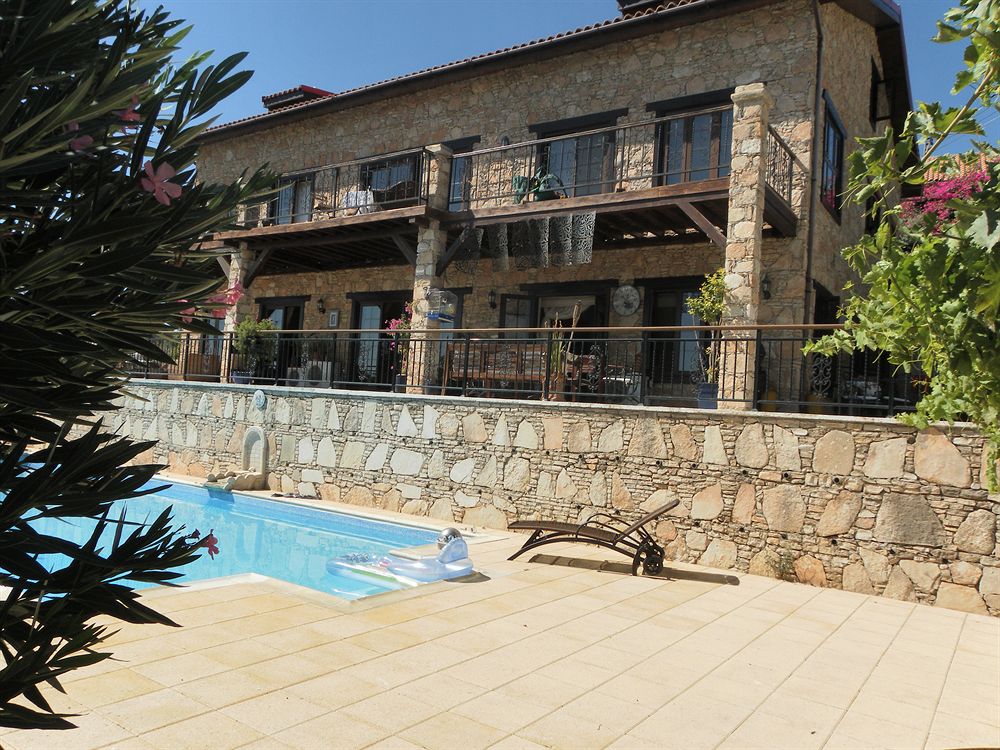 Villa Jasminum Bed & Breakfast